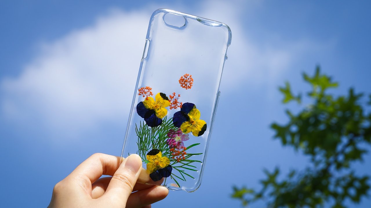 Kurutulmuş Çiçeklerden Telefon Kabı Yapımı